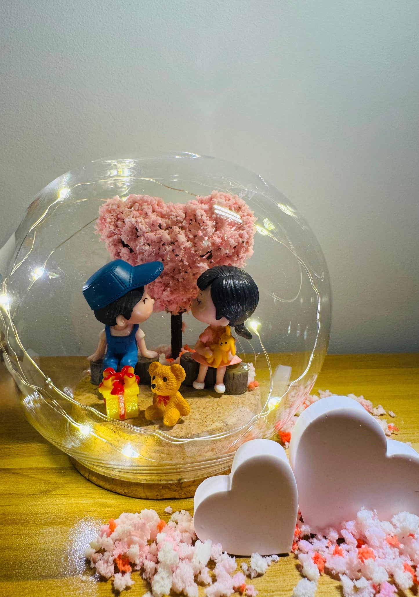 Blossom Glass Dome Lamp USB Plug-in  (Blossom Love)